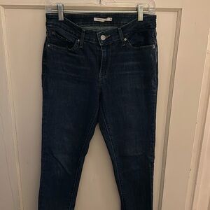 Levi’s 711 Skinny Jeans.